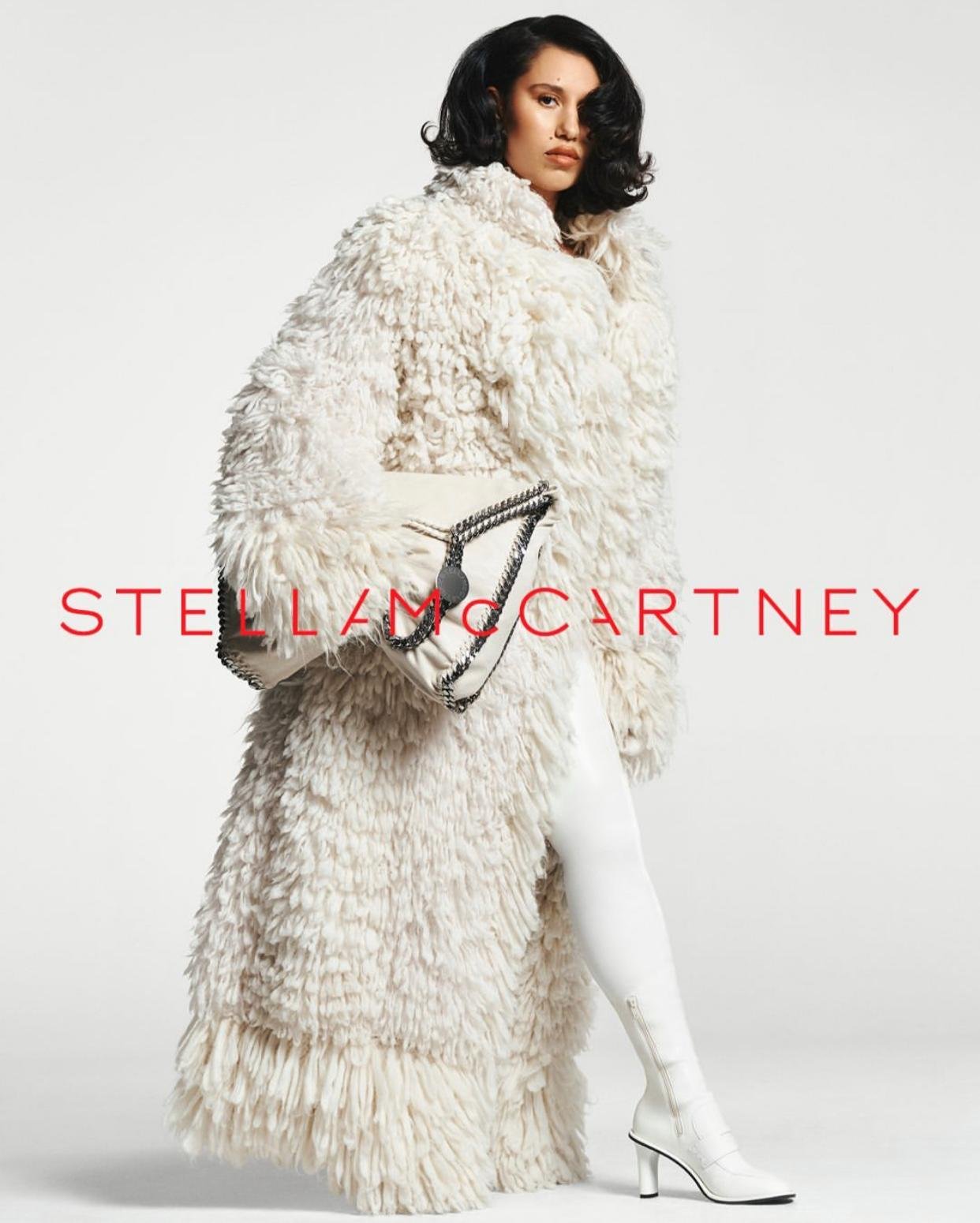 Photo : © Stella McCartney · Visuel officiel · Instagram @stellamccartney · Sélection éditoriale Gloss City